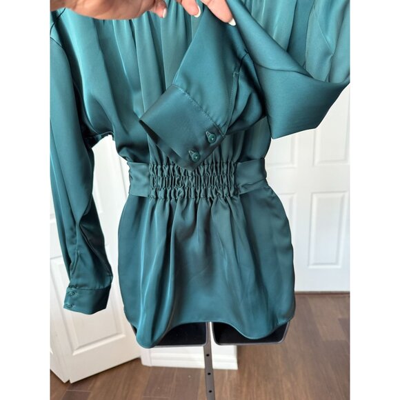 MISA Los Angeles XS Womens Emerald Green Satin Wrap Jacket Blouse Belted - Picture 10 of 11